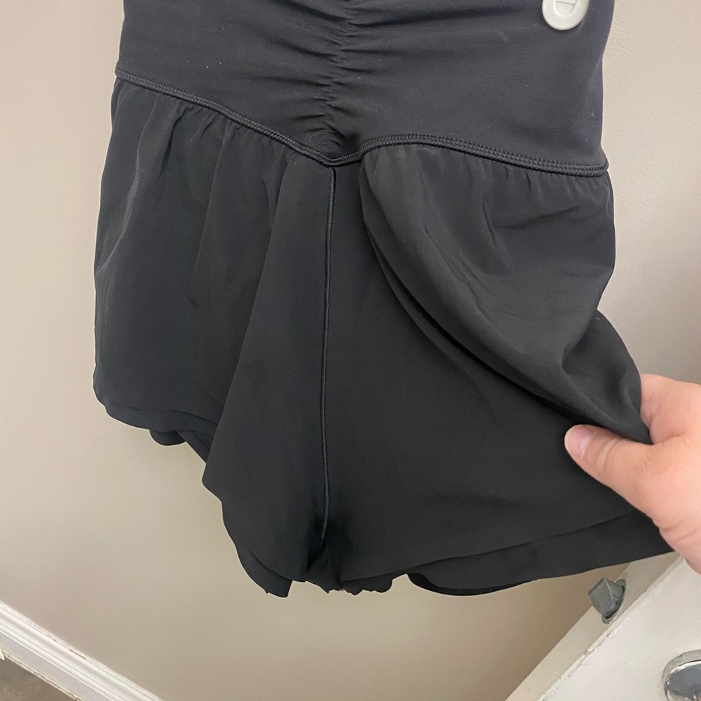 Flowy Shorts - Picture 2 of 2